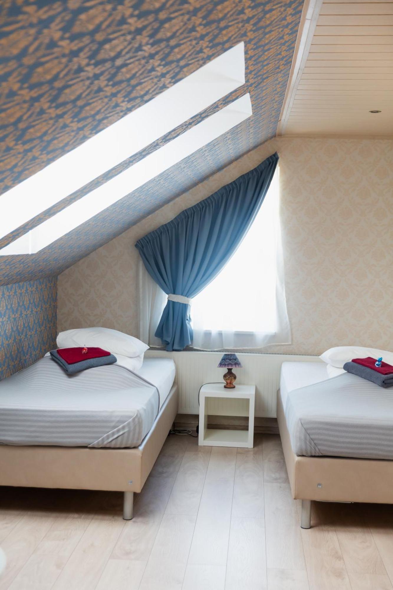 Konrad Family Guesthouse Kuressaare Bagian luar foto