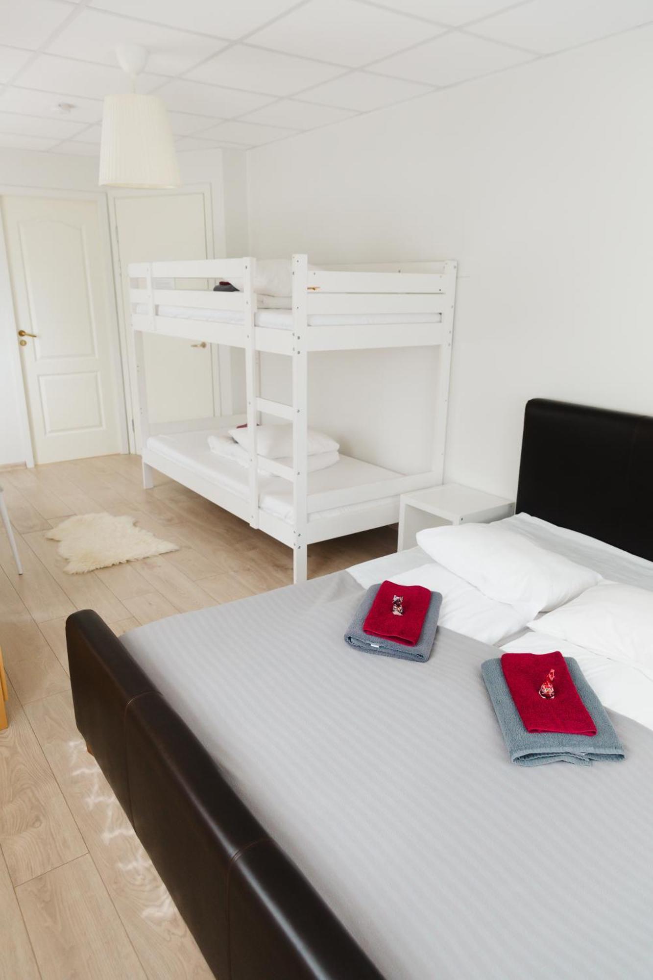Konrad Family Guesthouse Kuressaare Bagian luar foto