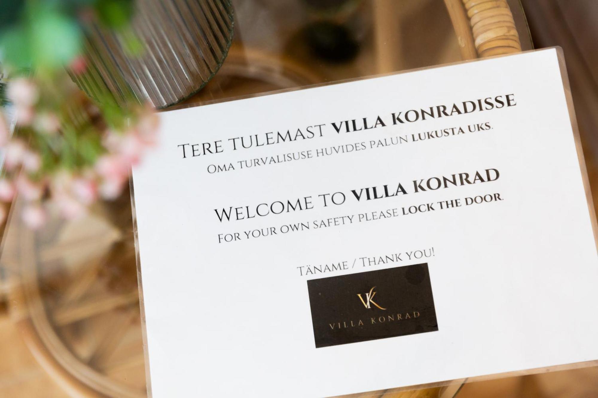 Konrad Family Guesthouse Kuressaare Bagian luar foto