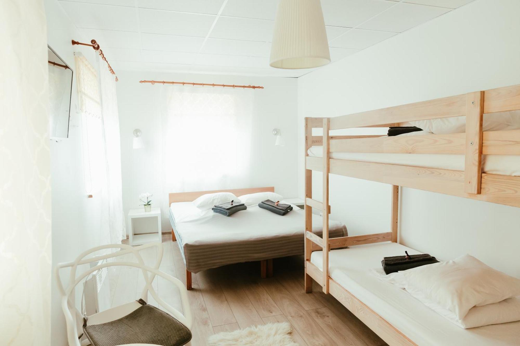Konrad Family Guesthouse Kuressaare Bagian luar foto