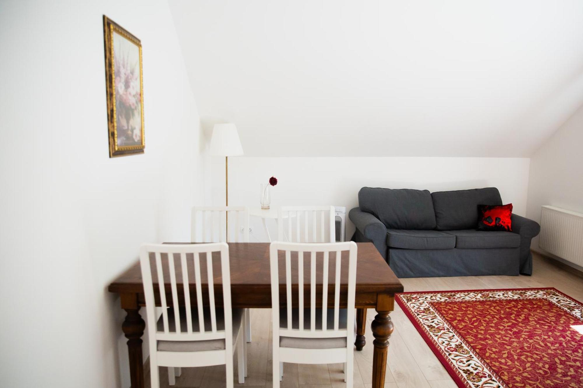 Konrad Family Guesthouse Kuressaare Ruang foto
